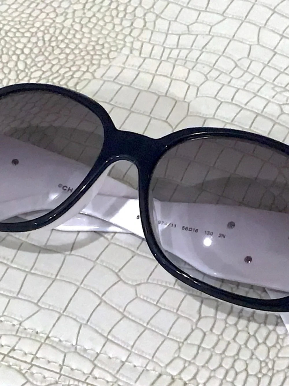 Rare NWT Chanel Blue/White 5113 c. 974/11 Sunglasses Camilla Flowers/CC Logo.